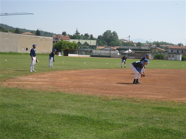 I Lampi combattono su due fronti, col sole micidiale, e con le altrettanto micidiali battute dei Thunder's!